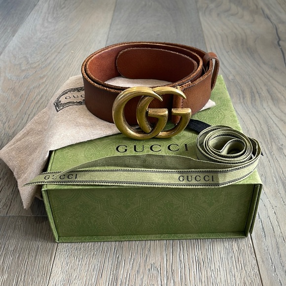 GUCCI Brown Leather Belt w/ Double G Buckle with Dust Bag and Box- 80 - Picture 2 of 13